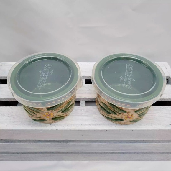 Temptations by Tara old world green 6 oz. Ramekins with plastic lids- set of two - Picture 3 of 5